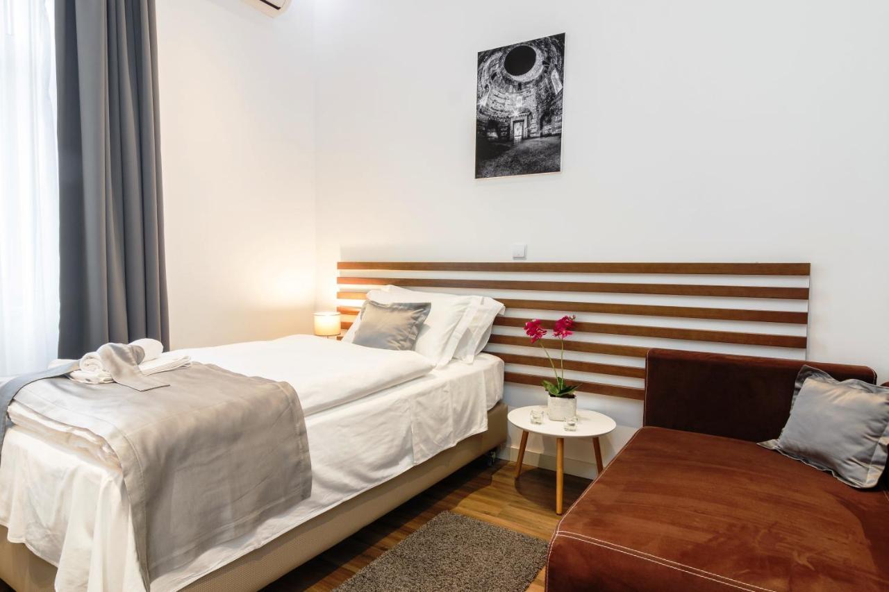 Prima Luxury Rooms Split Exterior photo