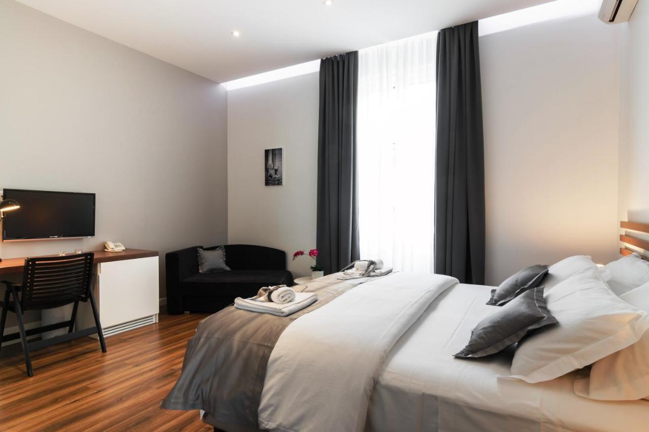 Prima Luxury Rooms Split Exterior photo